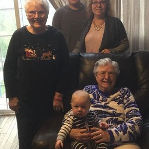 Meet your Posher, Sandra